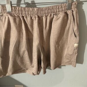 Vuori Women's Tan Shorts